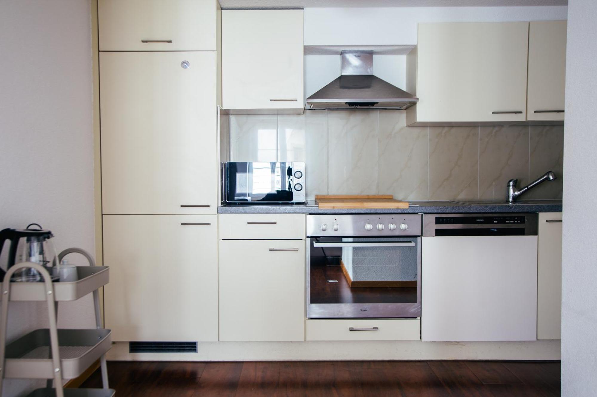Nimbuzzz Apartments Unterseen Zewnętrze zdjęcie