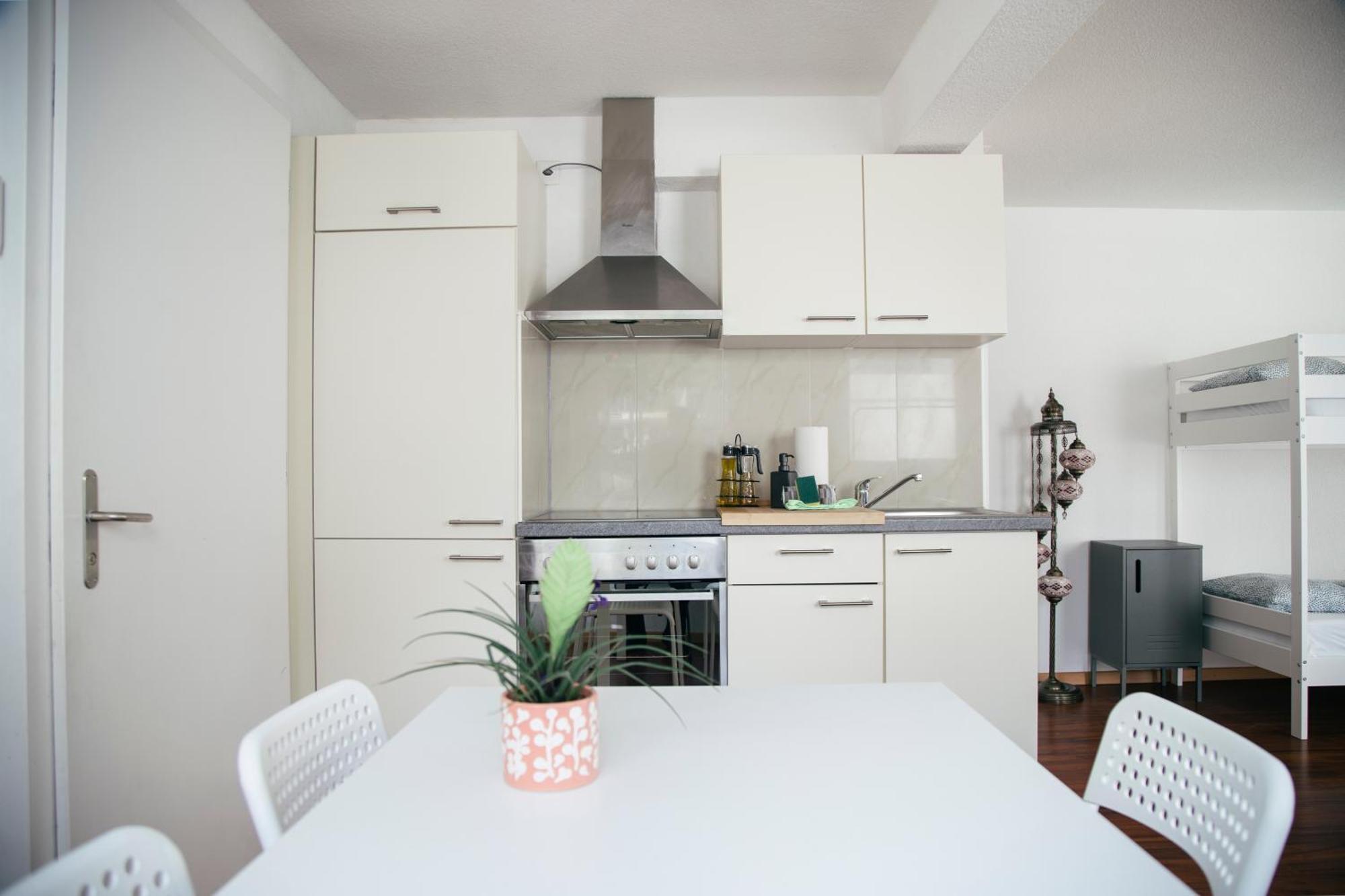 Nimbuzzz Apartments Unterseen Zewnętrze zdjęcie