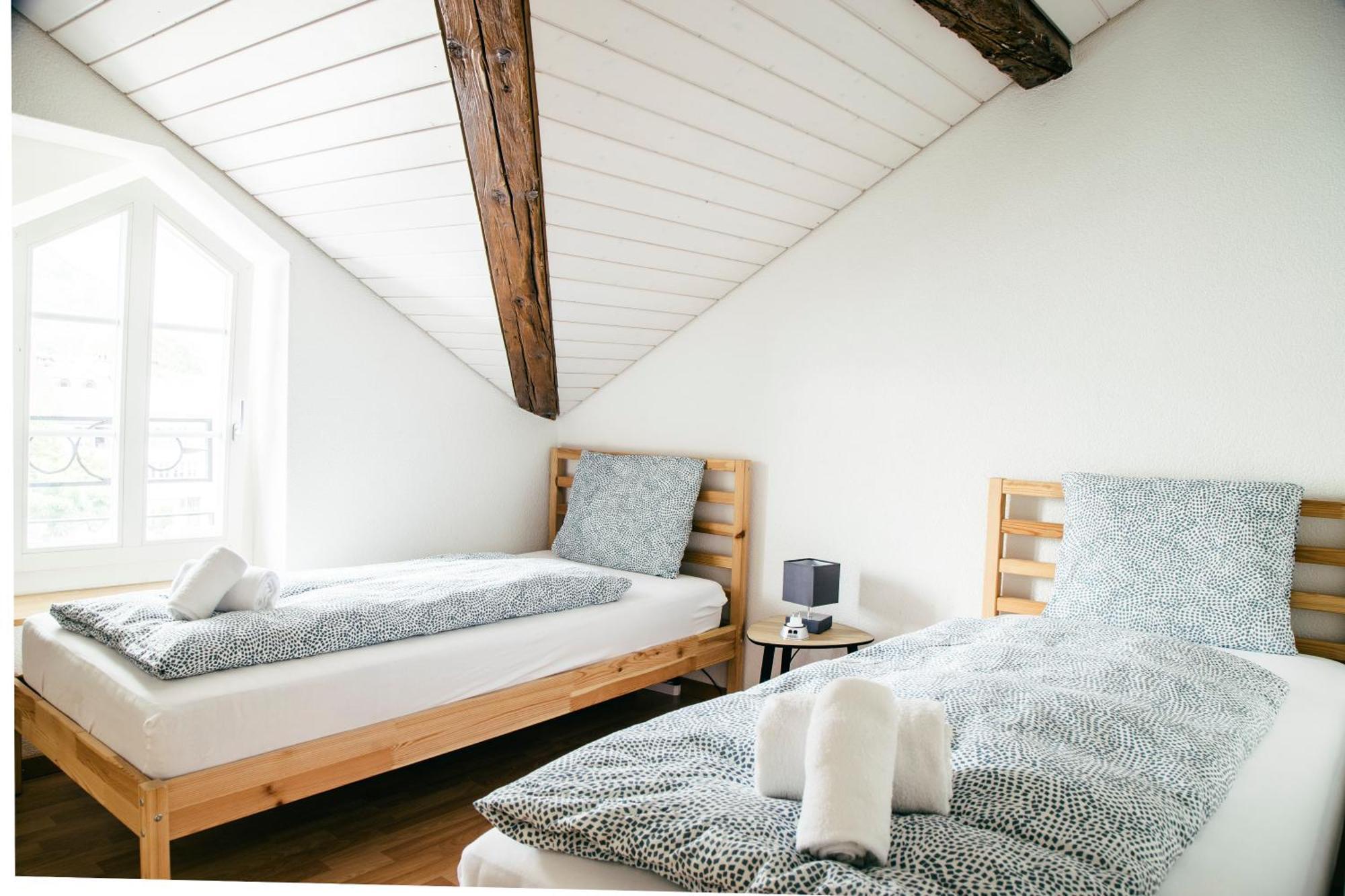 Nimbuzzz Apartments Unterseen Zewnętrze zdjęcie