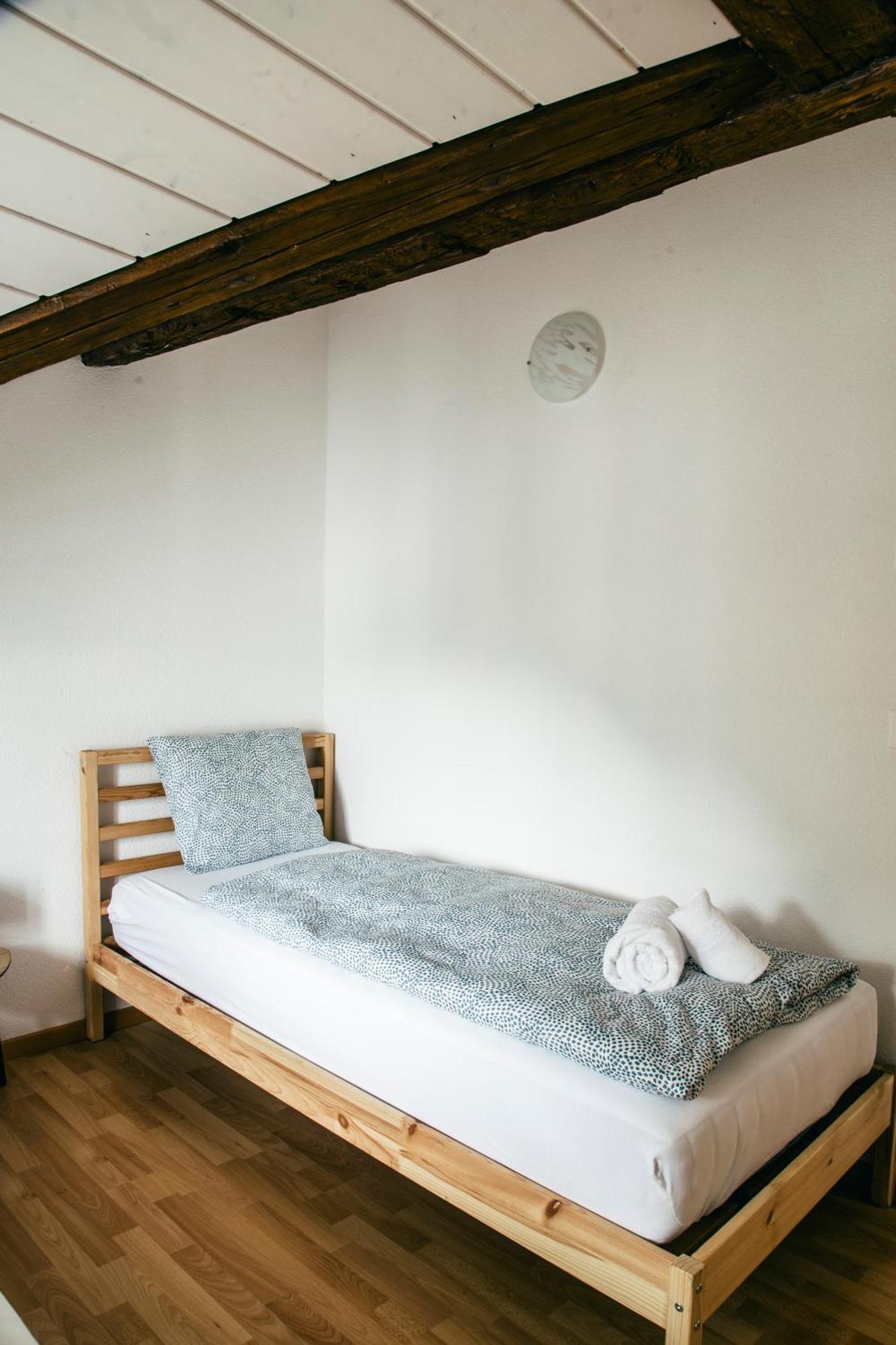 Nimbuzzz Apartments Unterseen Zewnętrze zdjęcie